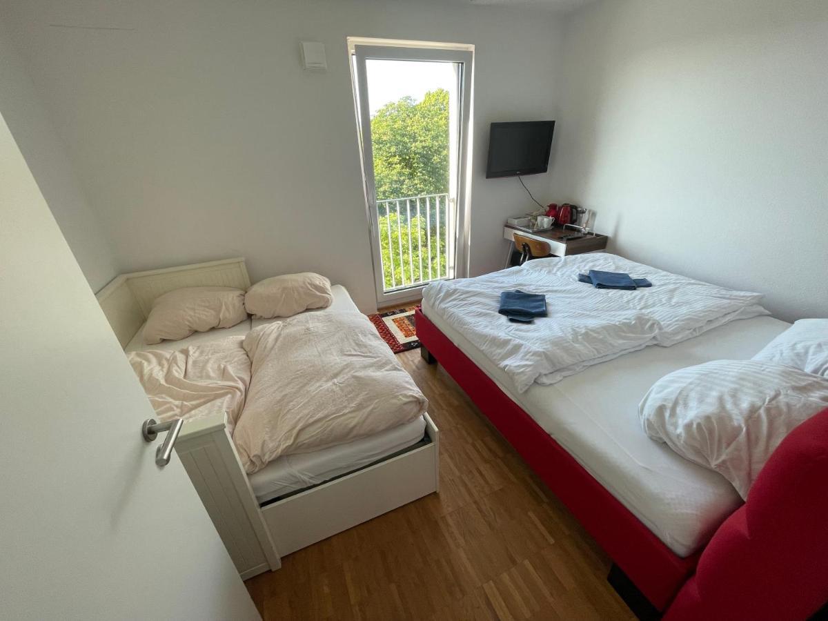 Boutique Zimmer Privat 1-4 Personen Frankfurt am Main Eksteriør billede